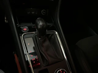 Seat Ateca 1.5 TSI 150pk DSG FR Business Intense Navigatie Camera DAB+ App-Connect / 25