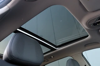 Geely Starray EM-i 1.5 Max+ Long Range [136km] Pano/Leder/Keyless/360/Headup/ACC/19" / 14