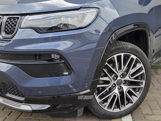 Jeep Compass 4xe 240 Plug-in Hybrid Electric Summit | Apple-Android | Parkeercamera | Stoelventilatie / 4