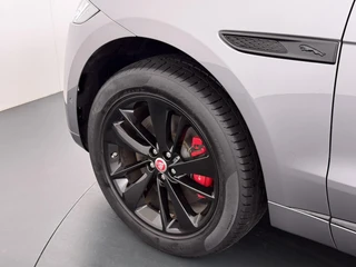 Jaguar F-PACE 2.0 P400e PHEV HSE VAN: 40.900,- VOOR: 38.877,- UW VOORDEEL: 2.023,- RIJKLAARPRIJS INCL 12 MND BOVAG GARANTIE| PANORAMA DAK | EL.STOELEN MET GEHEUGEN | HEAD UP | STOEL + STUUR VERWARMING | LEDER| 360 CAMERA / 15
