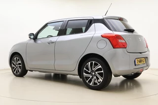 Suzuki Swift 1.2 Style Smart Hybrid 83pk | Navigatie | Climate Control | Cruise Control | Stoelverwarming | Camera | Lichtmetalen Velgen | Apple Carplay - Android Auto / 13