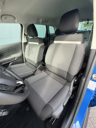 Citroën C3 Aircross 130pk Max (Camera - Keyless Entry - LED - Head up - Automatische Airco - Navigatie - Apple Carplay - 17") / 13
