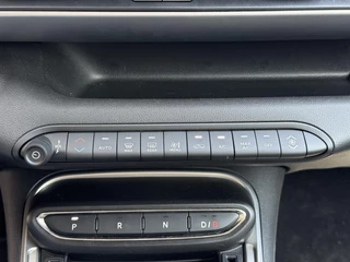 Jeep Avenger Summit 54 kWh | Climate & Adaptive Cruise Control | Achteruitrijcamera | Dodehoek detectie | Applecarplay/Android Auto | / 18