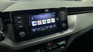 Skoda Kamiq 1.0 TSI Ambition CAMERA CARPLAY LED CRUISE DAB. / 32