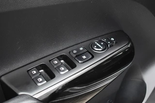 Kia Picanto 1.0 DPI DYN.PLUSLINE ECC / P.CAM. / APPLE/ANDROID / KEYLESS ENTRY / 8