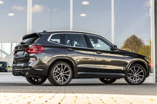 BMW X3 xDrive20i High Executive M-Sport  | Pano | Trekhaak | Leder / 2