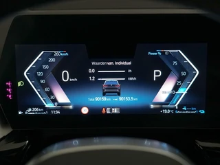 BMW X1 xDrive25e M-Sport Adapt. Cruise Control | Head Up / 38