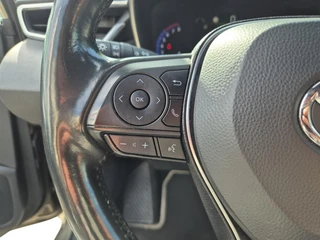 Toyota Corolla 2.0 Hybrid Executive / 14