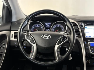 Hyundai i30 1.6 GDI i-Vision | Dealeronderhouden | Achteruitrijcamera | Trekhaak / 15