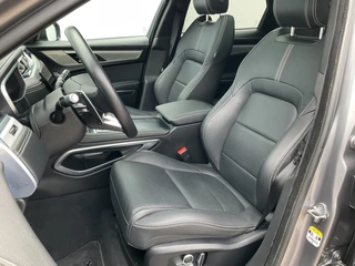 Jaguar F-PACE 2.0 P400e PHEV R-Dynamic SE Pano 360° Meridian Stoelverw+Ventilatie Leer BOMVOL! / 19