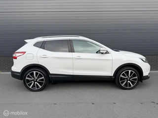 Nissan Qashqai 1.2 Tekna + LEER*CRUISE*PANO*360*HAAK*NAV*STOELVERW*NAP! / 18