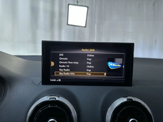 Audi Q2 30 TFSI Advanced Edition Panoramadak Stoelverwarming App-Connect DAB+ / 21