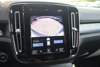 Volvo XC40 T4 Recharge Core Bright | Stoelverwarming | Trekhaak | Parkeercamera  | Keyless / 43