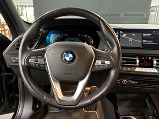 BMW 1 Series 118i NL auto/ Eerste eigenaar/ 34.323 KM/ Automaat / 15