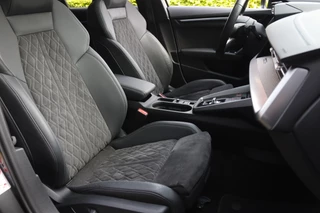 Audi A3 Sportback 2.0 TFSI quattro S3 Edition One  Pano/Matrix LED/B&O/Keyless/Camera/Headup/Elek. stoelen+mem/Elek. klep/19" / 12