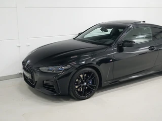 BMW 4 Serie Coupé M440i Schuifdak | Harman Kardon | M Stoelen / 34