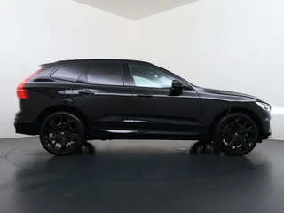Volvo XC60 2.0 T6 Plug-in hybrid AWD Plus Dark / 10