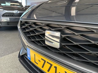 SEAT Leon 1.5 eTSi DSG 150pk FR Bns. Intense KEYLESS/CAMERA/VIRTUAL/18INCH/WINTERPACK / 59