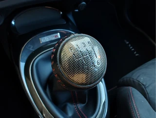 Nissan Juke 1.6 DIG-T 218 PK NISMO RS  360 Camera | Dodehoeksensoren | Bi-Xenon / 19