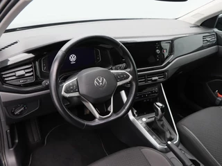 Volkswagen Taigo 1.0 TSi 110 Pk Automaat Life Business | Panorama dak | Adaptive cruise | Stoelverwarming | Trekhaak | CarPlay | 17 Inch | 86.564 Km !! / 4