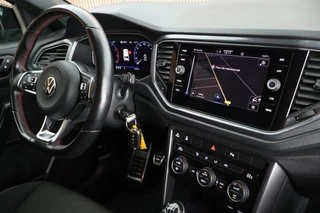 Volkswagen T-Roc 1.5 TSI 150pk R-Line Sport Camera Navigatie / 4