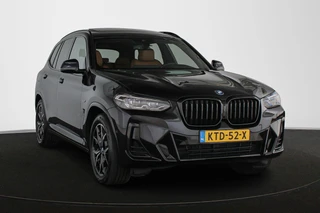 BMW X3 xDrive30e M Sport Panoramadak Stuur-Stoelverwarming HiFi Camera / 2