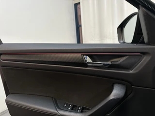 Skoda Kodiaq 1.5 TSI 150pk DSG Sportline Business Alcantara Stoelverwarming Trekhaak Camera Stoelverwarming / 29