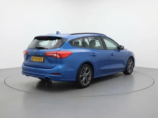 Ford Focus Wagon 1.5 EcoBoost ST Line Business Geen import | Navi | Cruise / 4