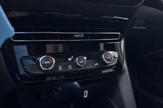 Opel Mokka 1.2 Turbo Automaat GS | 130PK | Achteruitrijcamera | Apple Carplay/Android Auto | Climate Control | Two Tone / 18