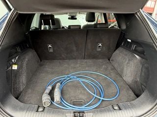 Ford Kuga BWJ 2021 2.5 225 PK PHEV Vignale  FULL LED | LEDER | STOEL+STUUR VERW. | PANODAK | ELEKTR. STOELEN | ELEKTR. ACHTERKLEP | CAMERA | NAVI | CLIMA | CRUISE | CARPLAY + ANDROID | KEYLESS | LMV | PDC / 34