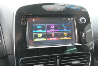 RENAULT Clio Energy dCi 90pk ECO2 S&amp;S Limited / 12