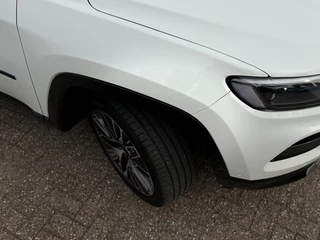 Jeep Compass 4xe 240 Plug-in Hybrid Electric Summit | Apple-Android | Parkeercamera | Leder bekleding / 6
