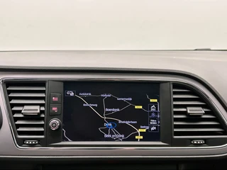 SEAT Leon ST 1.0 TSI FR Business Intense Trekhaak | Panoramadak | Stoelverwarming | Carplay | Camera | Adapt. Cruise | / 30