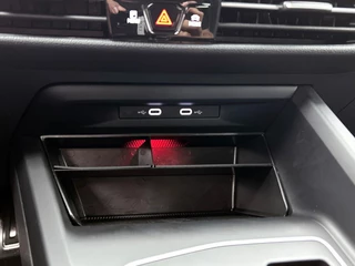 Volkswagen Golf 1.5 eTSI R-Line (2x)| Stoelverwarming | Carplay | Adaptive Cruise | / 30