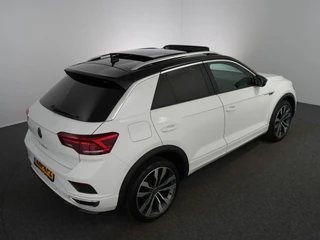 Volkswagen T-Roc 1.5 TSI Sport Business R-line | Trekhaak afneembaar | Pano | Winterpakket | Virtual | / 37