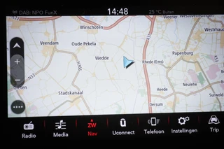 Fiat 500 1.0 Hybrid Sport | PANORAMADAK | UCONNECT | DAB | NAVIGATIE | GRIGIO CARRARA / 35