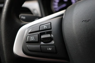 BMW 2 Serie Active Tourer 220i Executive Automaat  / Navigatiesysteem / Adaptieve LED koplampen / Hifi / Stoelverwarming / 16 Inch / Parkeersensoren voor+achter / Bluetooth / Cruise Control / Elektrische Achterklep / Verstelbare Achterbank / 34