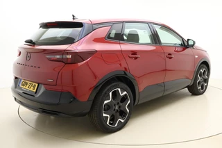 Opel Grandland 1.6 Turbo Plug-In Hybrid GS 225pk | Navigatie | Afneembare trekhaak | 360 Graden Camera | Climate control | 19" Lichtmetalen velgen | Keyless / 2