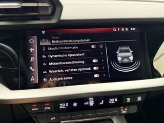 Audi A3 Sportback 35 TFSI 150PK S Edition Automaat | Matrix-Led | Navigatie | Adaptive Cruise Control / 17