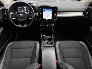 Volvo XC40 1.5 T3 Momentum Pro | NL-Auto | Elek. Achterklep | Parkeersensoren | Navigatie / 9