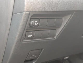 Toyota Yaris 1.5 Hybrid 115 Dynamic LED-VERLICHTING KEYLESS PRIVACY GLASS / 13