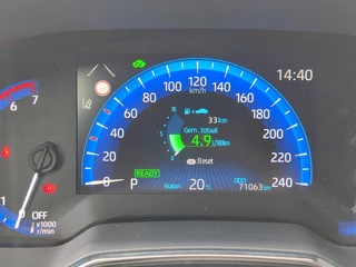 Toyota Corolla Touring Sports 1.8 Hybrid DYNAMIC STOELVERW KEYLESS 17'' LM-VELGEN CLIMA AD-CRUISE APPLE/ANDROID PRIVACY GLASS NL-AUTO CAMERA / 15