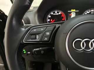Audi Q2 30 TFSI Epic LED Navigatie Parkeersensoren Climate Control / 22