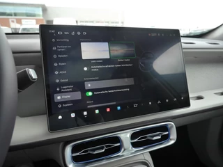 Leapmotor B10 Design Hybrid EV 18.8 kWh | Nu beschikbaar | Wltp 900km gecombineerd | Elektrisch 82km Wltp | Luxe uitvoering | Camera rondom | Stoel en stuurverwarming | Draadloze telefoonoplader | Keyless entry en start / 38