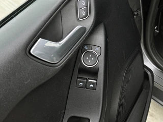 Ford Fiesta Trend 86PK  | LM VELGEN | VERWARMDE VOORRUIT | PARK. SENSOREN / 10