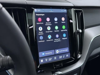 Volvo XC60 2.0 T6 Plug-in hybrid AWD Plus Dark / 37