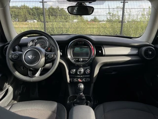 Mini 3-Deurs 1.5 Cooper | NAVI | Bluetooth | Airco | Cruise Control | / 4