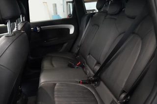 MINI Countryman 1.5 Cooper S E ALL4 Chili  Panoramdak Full-led Navigatie 24 Maanden garantie* (Vraag naar de voorwaarden) / 19