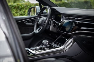 Audi Q7 55 TFSI e Quattro S-Line  S Sportstoel Matrix LED Air Suspension Luchtvering / 33