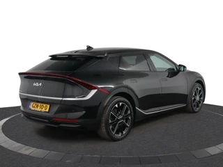 Kia EV6 Light Edition 63 kWh - SOH 99,7%  - Navigatie - Adaptive Cruise Control - Stoel/Stuur verwarming - Apple Carplay/Android Auto - Fabrieksgarantie tot 02-2032 / 9